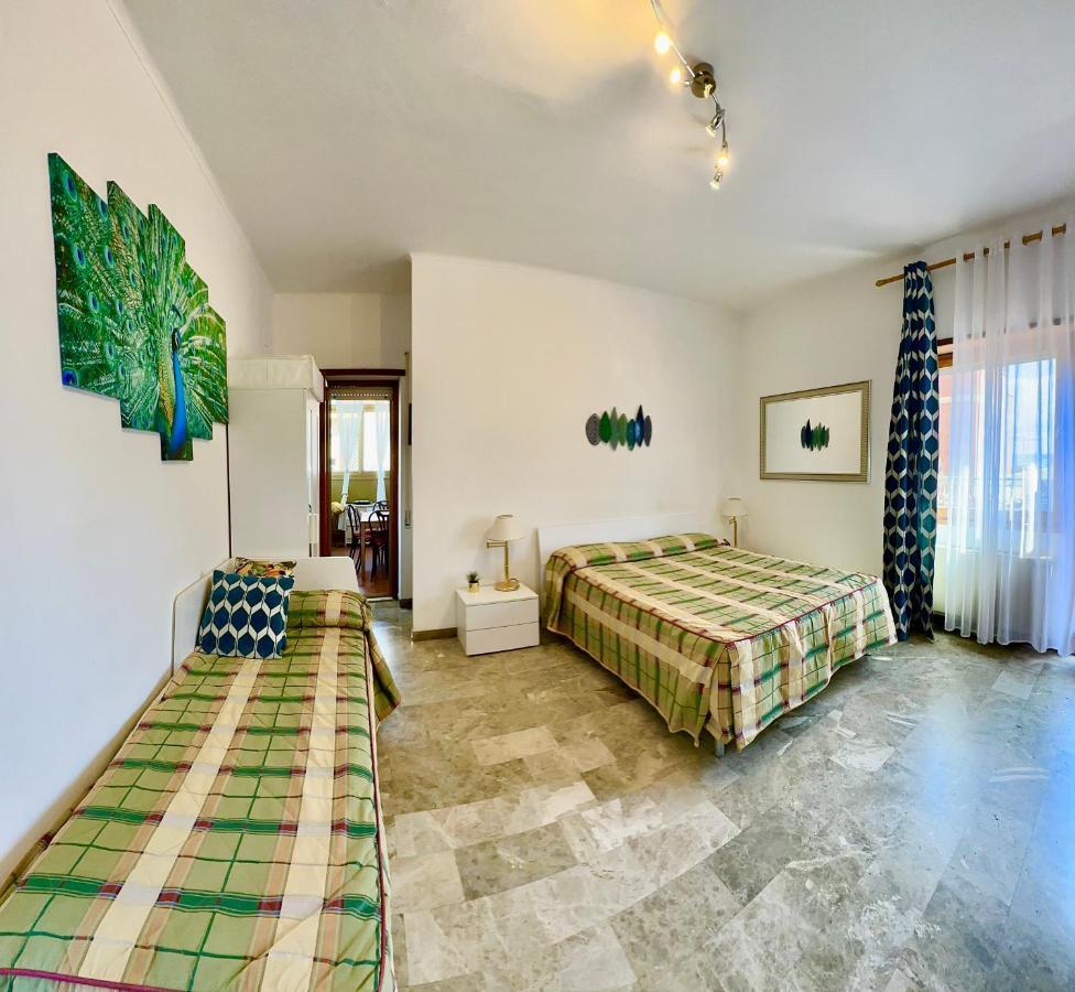 Ferienwohnung Penthouse Salus Sea View Terrace Lido di Ostia Exterior foto
