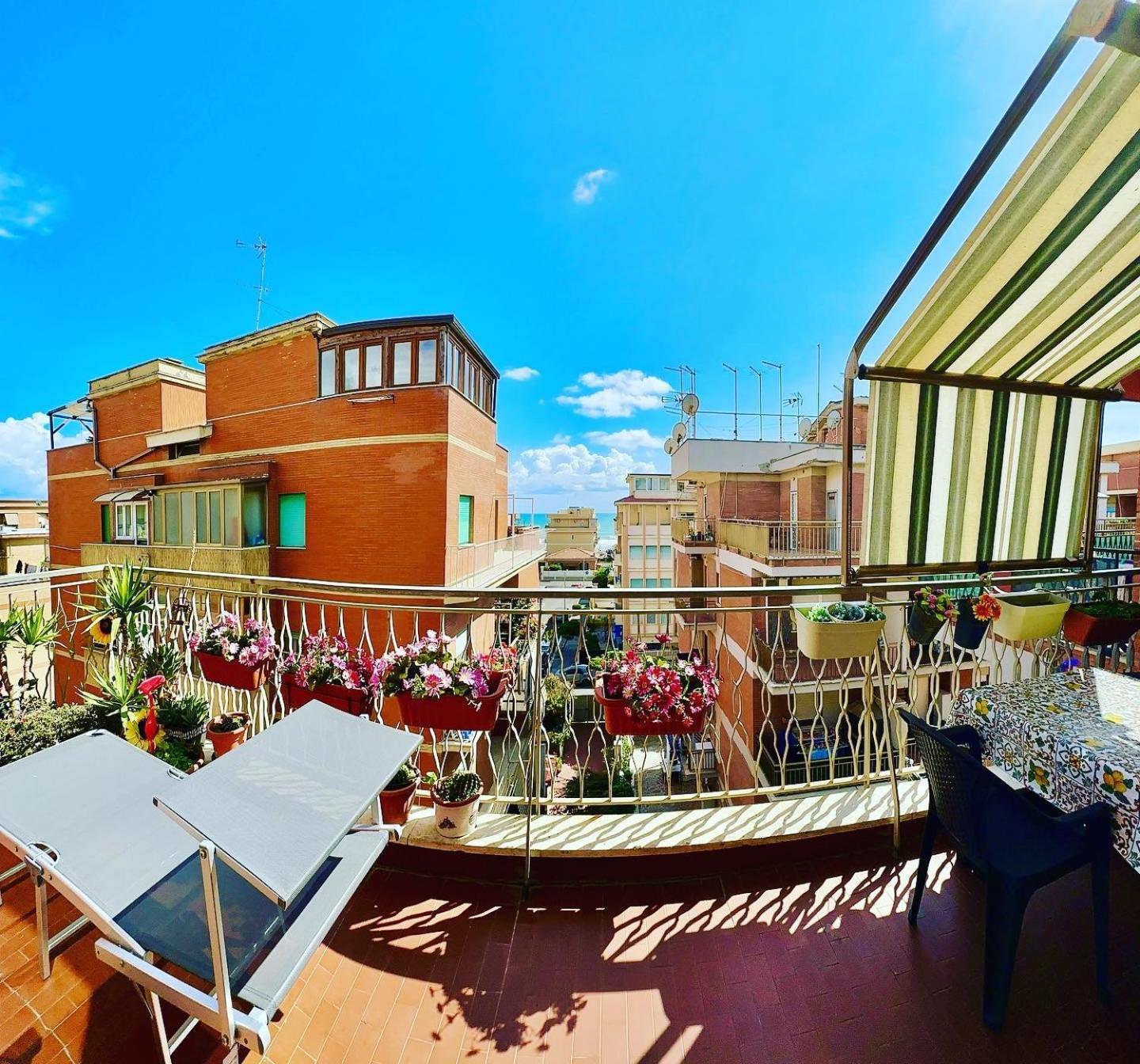 Ferienwohnung Penthouse Salus Sea View Terrace Lido di Ostia Exterior foto
