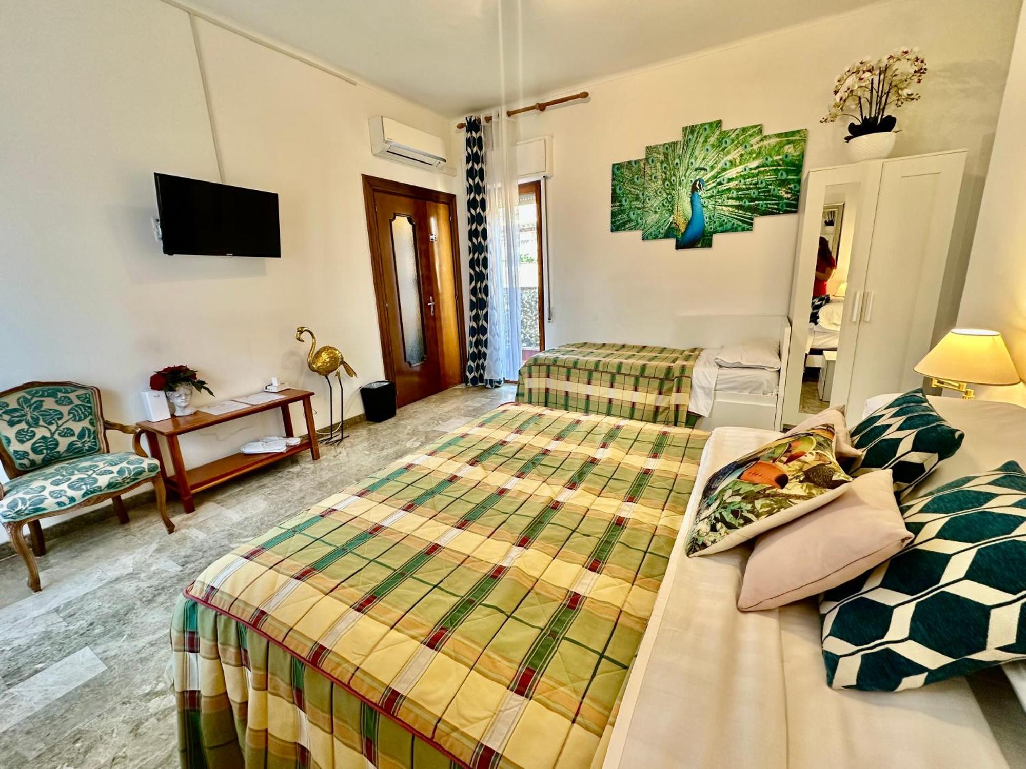 Ferienwohnung Penthouse Salus Sea View Terrace Lido di Ostia Exterior foto
